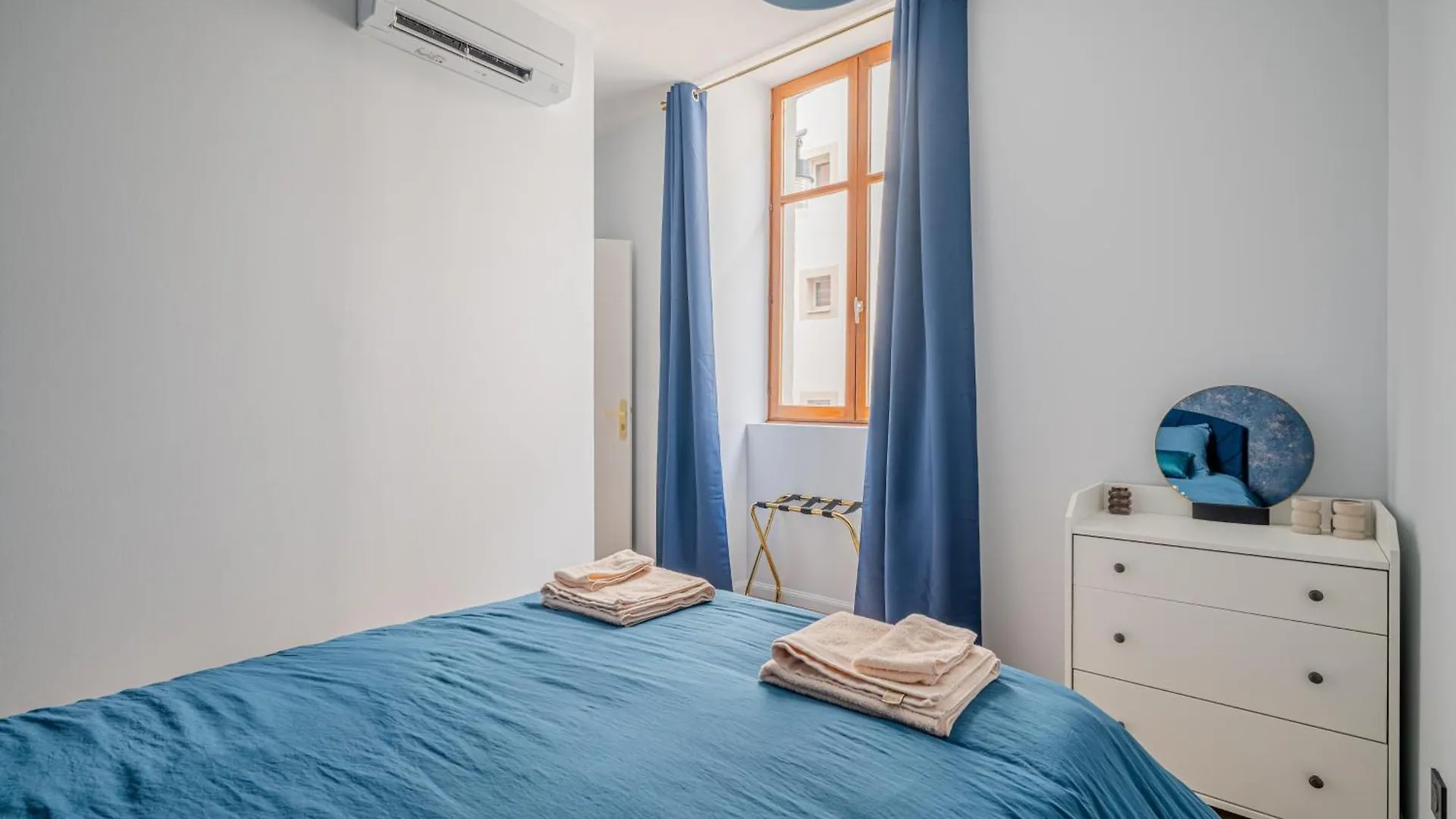 Apartment Ferienwohnung Le Tresor De La Monnaie Grenoble